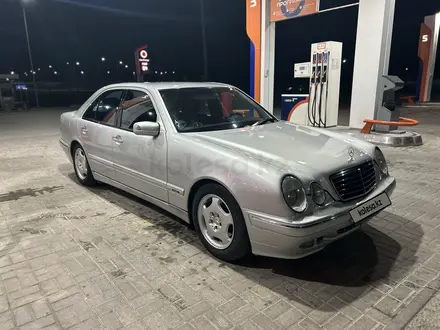 Mercedes-Benz E 280 2000 года за 5 000 000 тг. в Кызылорда – фото 3