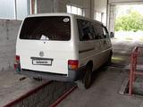 Volkswagen Multivan 1995 годаfor2 900 000 тг. в Тайынша – фото 3