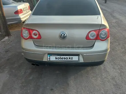 Volkswagen Passat 2007 года за 4 900 000 тг. в Караганда – фото 20