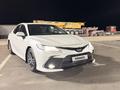 Toyota Camry 2021 года за 14 500 000 тг. в Шымкент – фото 2