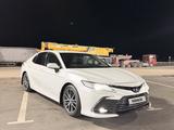 Toyota Camry 2021 года за 14 500 000 тг. в Шымкент