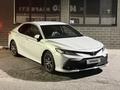 Toyota Camry 2021 года за 14 500 000 тг. в Шымкент – фото 9