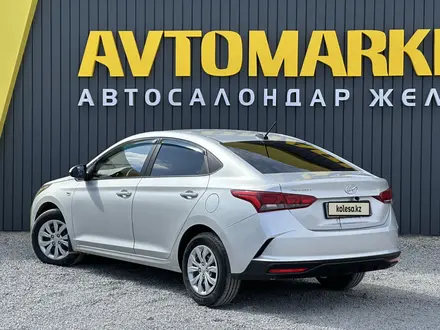 Hyundai Accent 2020 года за 6 990 000 тг. в Актобе – фото 3