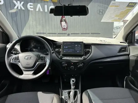 Hyundai Accent 2020 года за 6 990 000 тг. в Актобе – фото 5