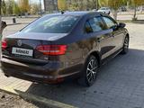 Volkswagen Jetta 2015 года за 7 000 000 тг. в Актобе – фото 3