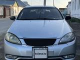 Chevrolet Lacetti 2008 годаfor2 200 000 тг. в Актау – фото 4