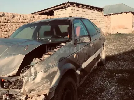 Volkswagen Passat 1990 года за 300 000 тг. в Туркестан – фото 2