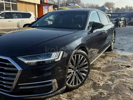 Audi A8 2018 года за 41 000 000 тг. в Алматы – фото 2