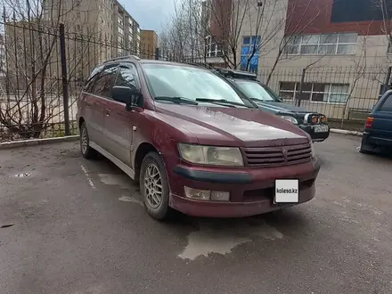 Mitsubishi Space Wagon 1999 года за 2 000 000 тг. в Астана – фото 3