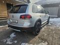 Volkswagen Touareg 2007 года за 8 900 000 тг. в Алматы – фото 6