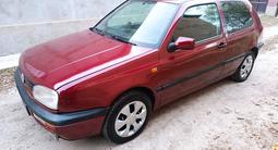 Volkswagen Golf 1994 года за 1 100 000 тг. в Шымкент