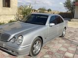 Mercedes-Benz E 200 1996 годаүшін2 600 000 тг. в Бейнеу – фото 2