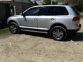 Volkswagen Touareg 2003 года за 5 650 000 тг. в Алматы – фото 3