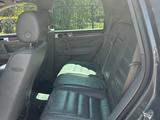 Volkswagen Touareg 2003 годаүшін4 000 000 тг. в Алматы – фото 4