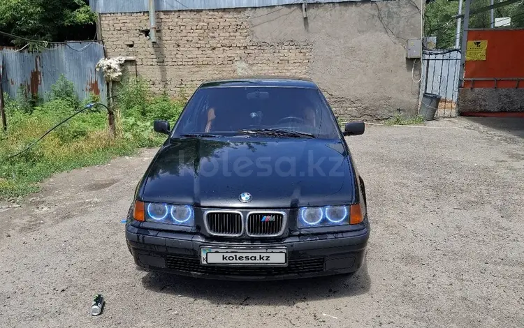 BMW 328 1992 годаүшін1 700 000 тг. в Алматы