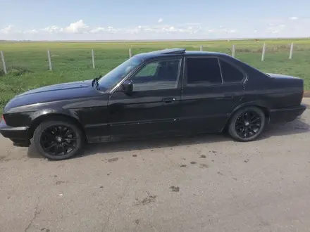 BMW 525 1992 года за 1 100 000 тг. в Темиртау – фото 2