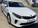 Kia K5 2018 годаүшін8 200 000 тг. в Атырау – фото 3