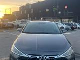 Hyundai Elantra 2019 годаүшін6 700 000 тг. в Алматы