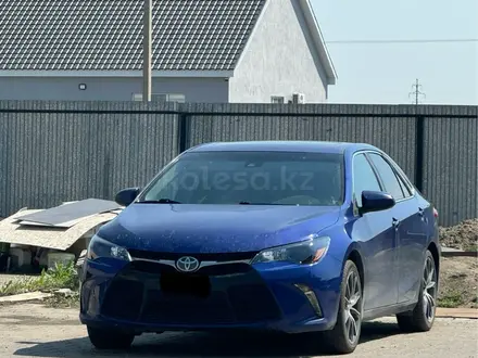 Toyota Camry 2015 года за 6 200 000 тг. в Атырау – фото 4