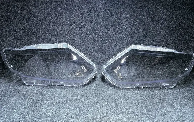 Стекло фар Nissan X Trail T-32 2013 год Алматы Актау за 18 000 тг. в Актау