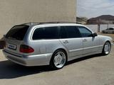 Mercedes-Benz E 320 2001 годаүшін3 700 000 тг. в Жанаозен – фото 4