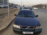 Volvo V40 2001 года за 1 500 000 тг. в Алматы