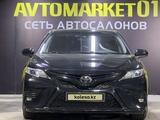 Toyota Camry 2018 года за 10 650 000 тг. в Астана – фото 3