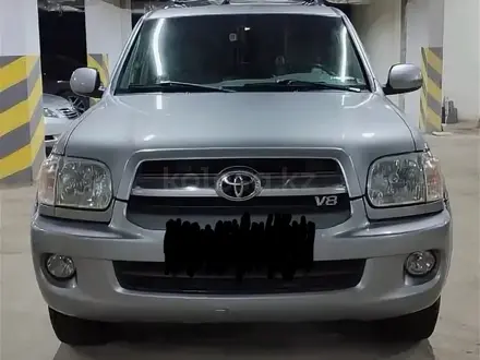 Toyota Sequoia 2005 года за 15 000 000 тг. в Астана