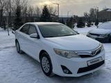 Toyota Camry 2012 годаfor8 000 000 тг. в Семей