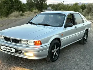 Mitsubishi Galant