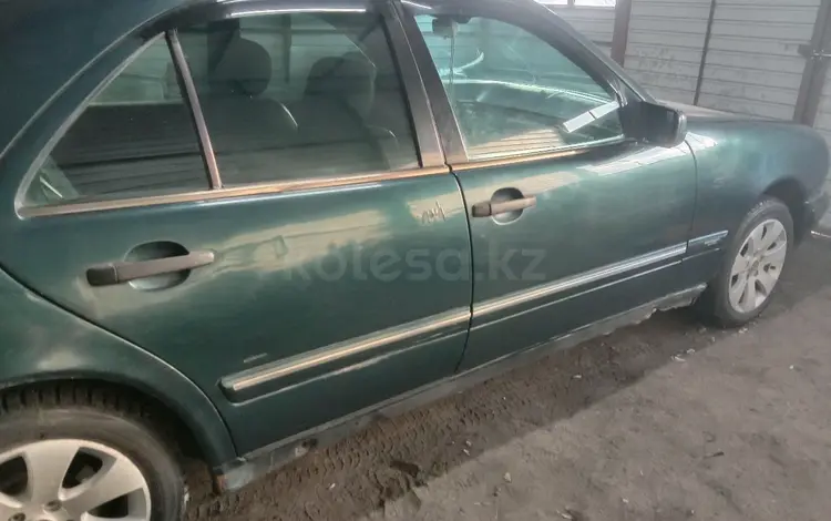 Mercedes-Benz E 230 1997 годаүшін2 850 000 тг. в Кокшетау