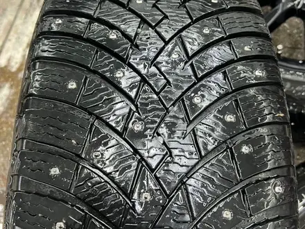 Pirelli Ice Zero 2 Размер 275 50 R21 за 390 000 тг. в Алматы