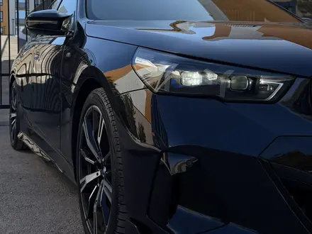 BMW 530 2023 года за 41 000 000 тг. в Астана – фото 9