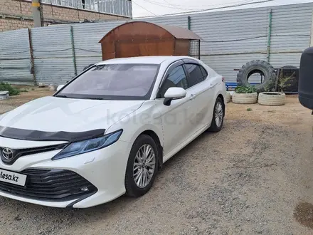 Toyota Camry 2018 года за 12 500 000 тг. в Актау – фото 3