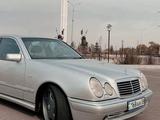 Бампер на мерседес w210 лупарик за 35 000 тг. в Караганда – фото 3