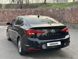 Hyundai Elantra 2019 годаүшін8 000 000 тг. в Тараз – фото 4