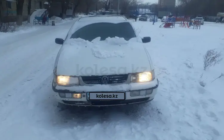 Volkswagen Passat 1995 года за 1 300 000 тг. в Караганда