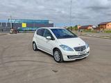 Mercedes-Benz A 180 2010 годаүшін4 200 000 тг. в Астана – фото 2