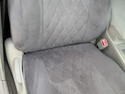 Toyota Camry 2011 года за 4 000 000 тг. в Атырау – фото 11