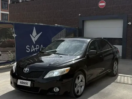 Toyota Camry 2011 года за 4 000 000 тг. в Атырау – фото 3