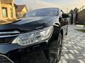 Toyota Camry 2015 года за 11 700 000 тг. в Алматы – фото 20