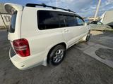 Toyota Highlander 2003 года за 8 000 000 тг. в Шымкент