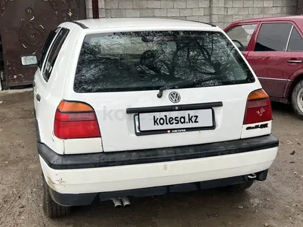 Volkswagen Golf 1994 года за 950 000 тг. в Тараз – фото 4