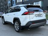 Toyota RAV4 2020 года за 14 800 000 тг. в Усть-Каменогорск – фото 5