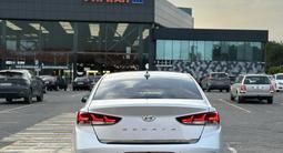 Hyundai Sonata 2020 года за 9 800 000 тг. в Шымкент – фото 4