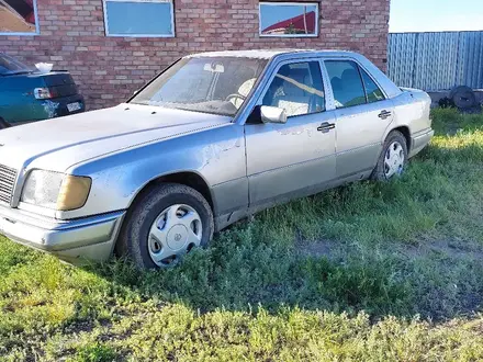 Mercedes-Benz E 300 1993 годаүшін800 000 тг. в Экибастуз