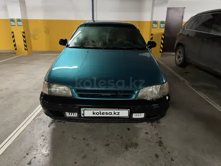 Toyota Carina E 1996 года за 1 500 000 тг. в Астана