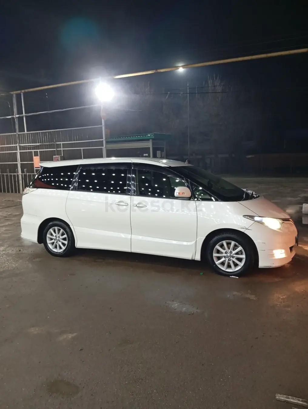 Alphard 1M di YouTube: Fenomena Mobil Mewah dan Kontroversi yang Menyertainya