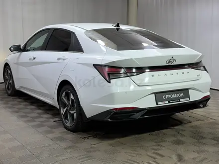 Hyundai Elantra Style 2021 года за 9 000 000 тг. в Алматы – фото 2