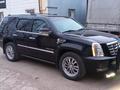 Cadillac Escalade 2012 года за 16 000 000 тг. в Уральск – фото 2